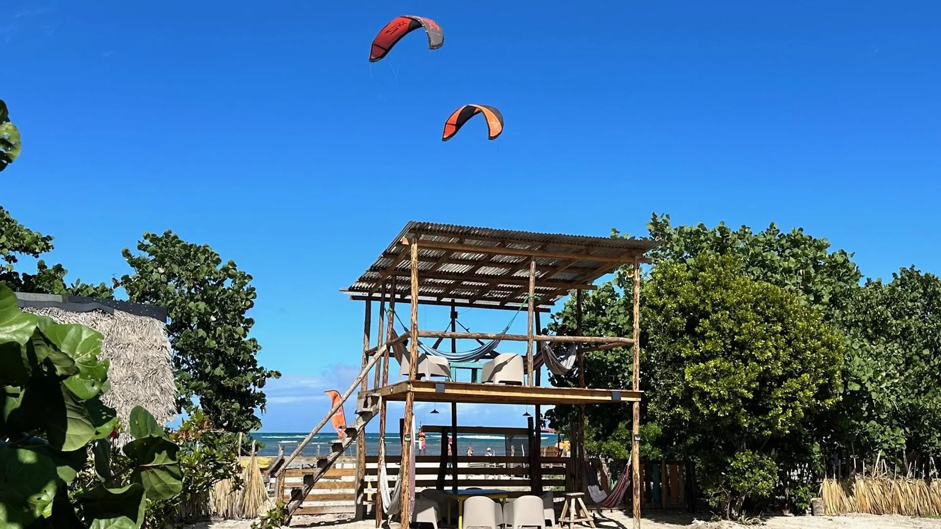 Buen Hombre Kite School With Accommodations La Costa de Buen Hombre